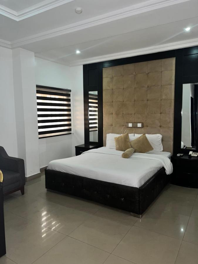 Grand Palazzo Hotel Gwarimpa Abuja Exterior photo